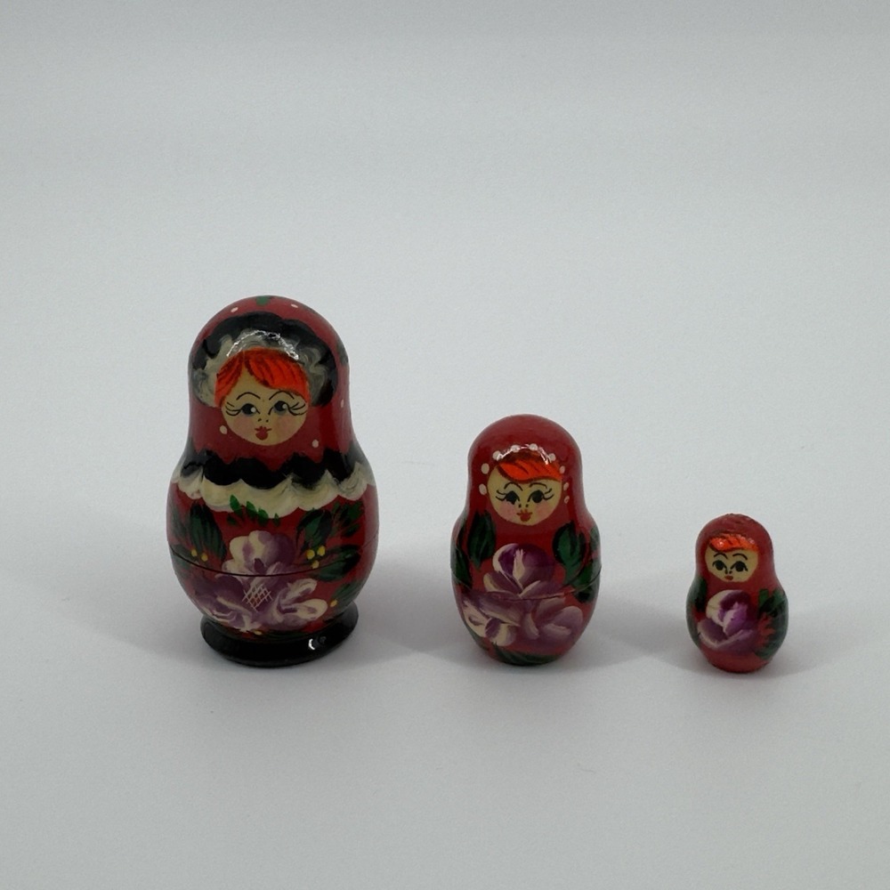 Vintage Russian Nesting Dolls Set Hand Painted Red Floral Matryoshka Mini 3pc
